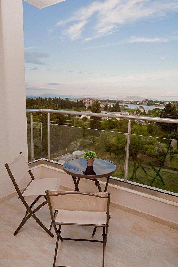 אולסינץ' Apartments Jasmina מראה חיצוני תמונה