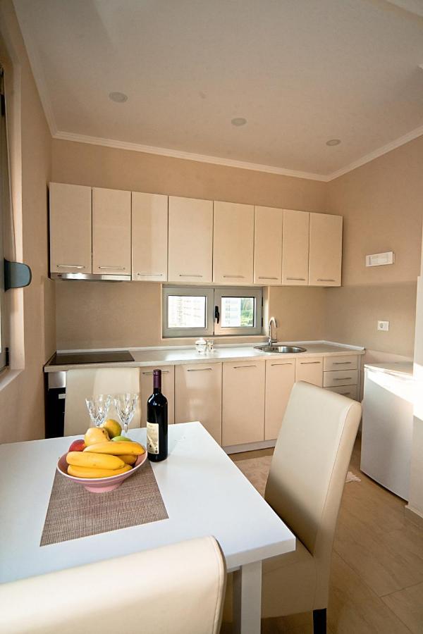 אולסינץ' Apartments Jasmina מראה חיצוני תמונה