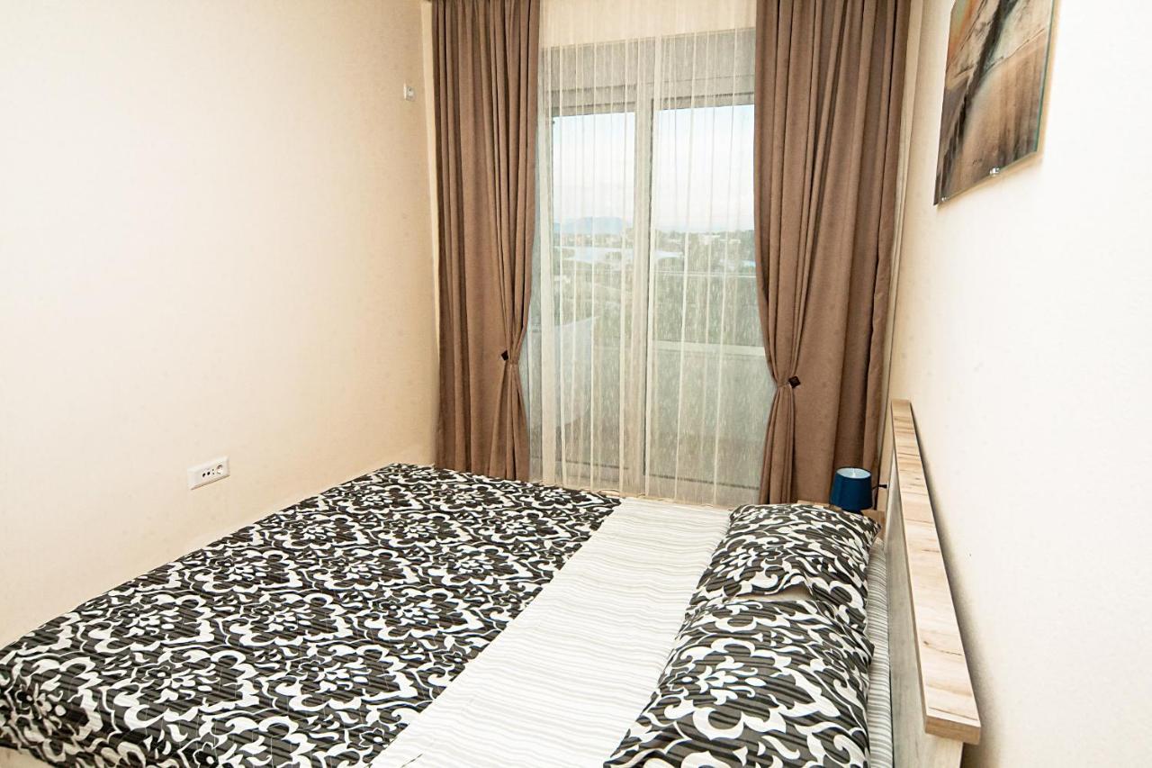 אולסינץ' Apartments Jasmina מראה חיצוני תמונה